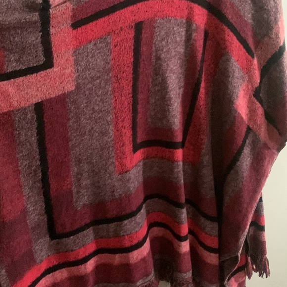 Lucky brand open poncho - Picture 5 of 6